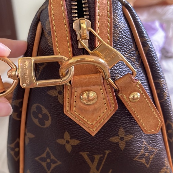 Vintage Authentic Louis Vuitton Retiro Bag - Picture 3 of 10
